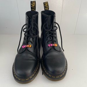 Black Dr. Martens. Mens size 8, women’s size 9